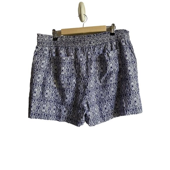 Briggs Blue White Ikat Linen Rayon Blend Drawstring Shorts Size XL - Picture 2 of 10